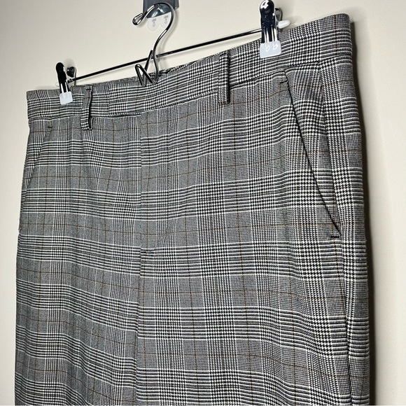ZARA Preppy Plaid Cuffed Business Casual Cropped Straight Leg Trousers - Picture 3 of 10